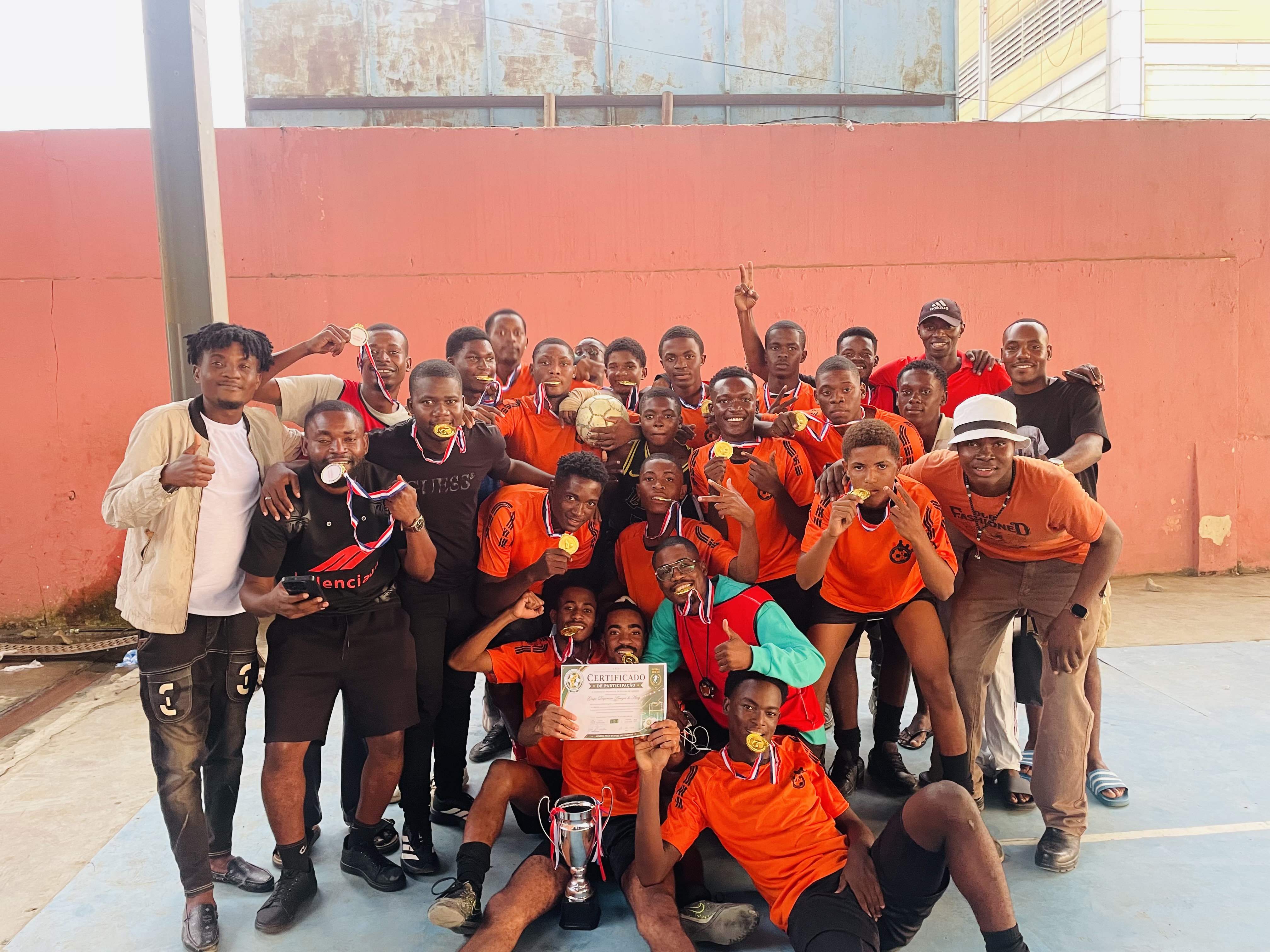 A equipa do GDAA Sub-20 de Futsal sagrou-se campeã provincial de futsal de Cabinda na sua categoria, conquistando o seu primeiro título na época 2025/2026.