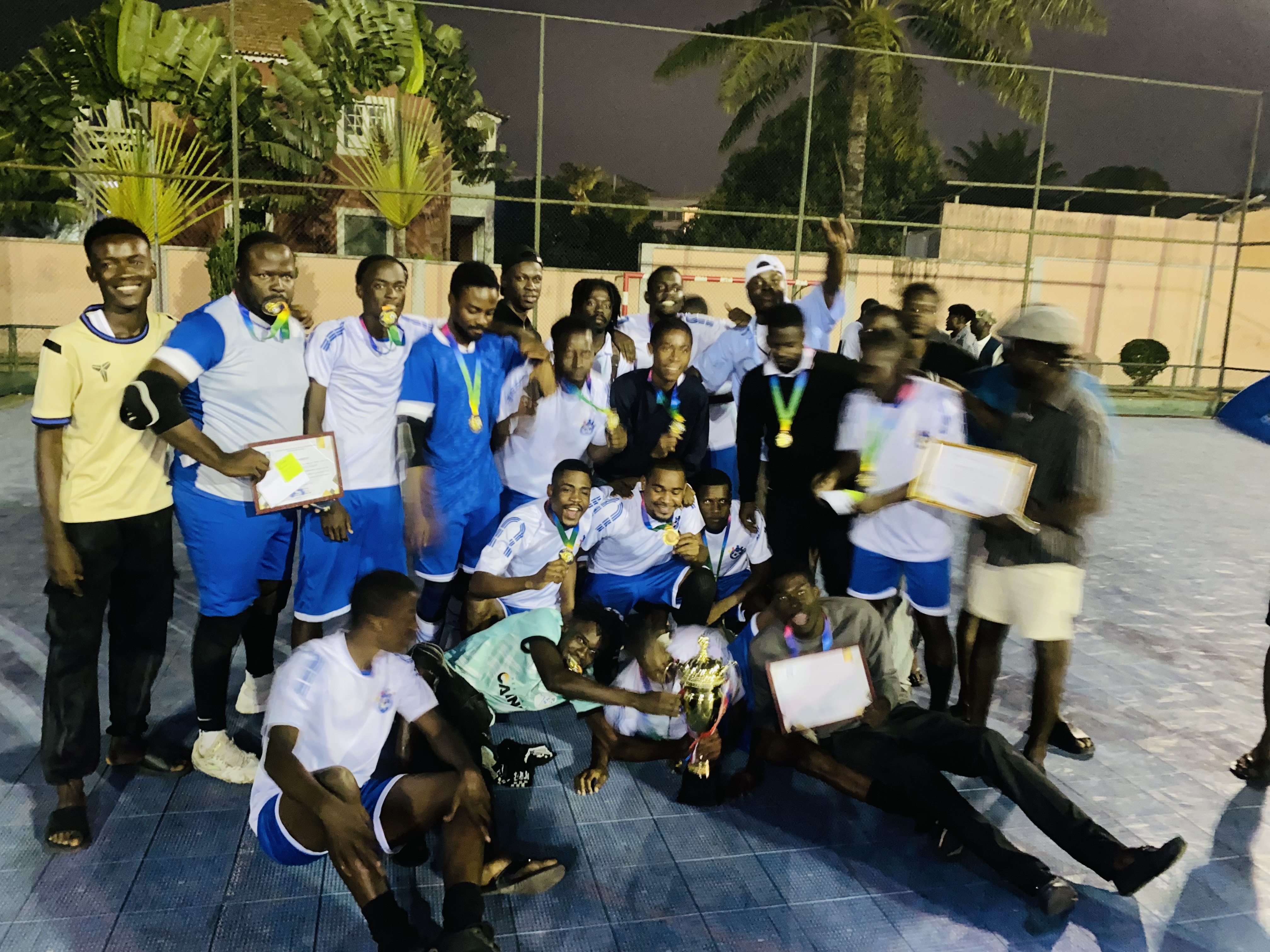 🏆 CAMPEÕES! O GDAA venceu o jogo da grande final por 6-3, diante do FC ISCED-Cabinda, e sagrou-se campeão do Torneio da AEUPA – edição 2026! 🏆⚽ Uma vitória fruto de muito trabalho, dedicação, união e espírito de equipa. A taça é nossa! 💪🔥 Parabéns, GDAA! Somos campeões! 🏆